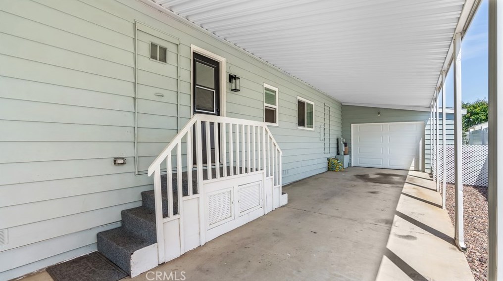 38080 Calle Clavel, Murrieta CA  92563-5643 exterior