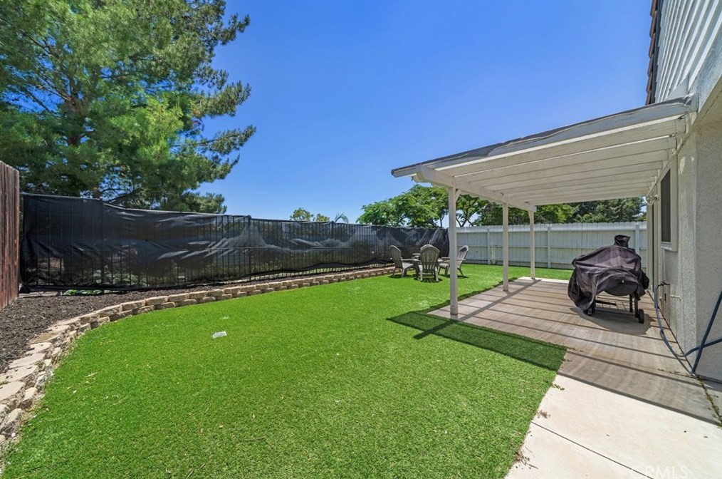 24091 Five Tribes Trl, Murrieta CA  92562-4629 exterior