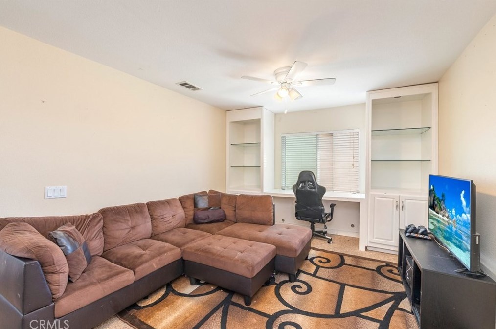 35689 Yellowstone St, Winchester CA  92596-8767 exterior