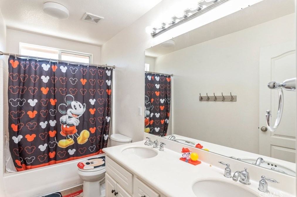 35689 Yellowstone St, Winchester CA  92596-8767 exterior