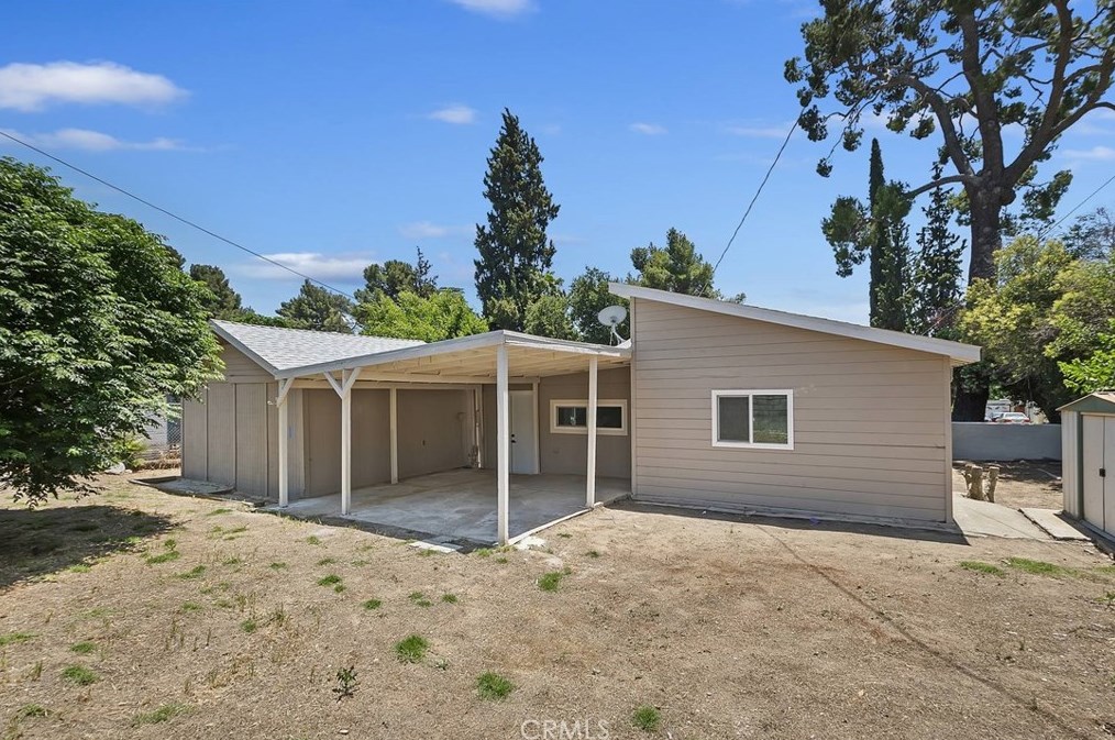 77 Pendleton Rd, Banning CA  92220-2026 exterior