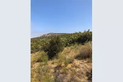 60 Madera Drive, Hemet, CA 92544 - Photo 3