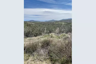 86 Madera Drive, Hemet, CA 92544 - Photo 1