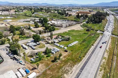 25189 Monroe Avenue, Murrieta, CA 92562 - Photo 3