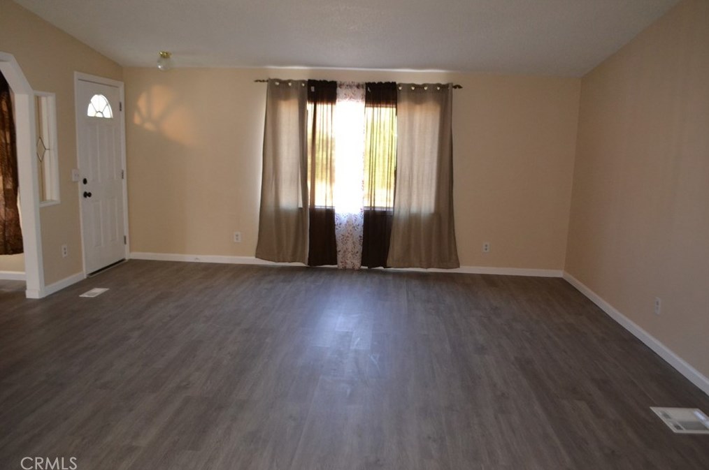 32044 Mtn, Homeland CA  92548 exterior