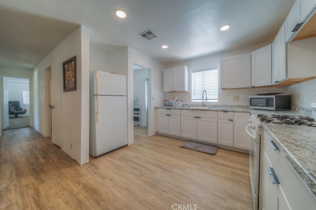 58771 Yaw Rd, Anza CA  92539-9583 exterior
