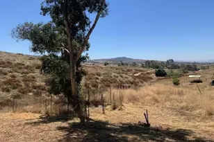 38500 San Ignacio Rd, Hemet, CA 92544 - Photo 5