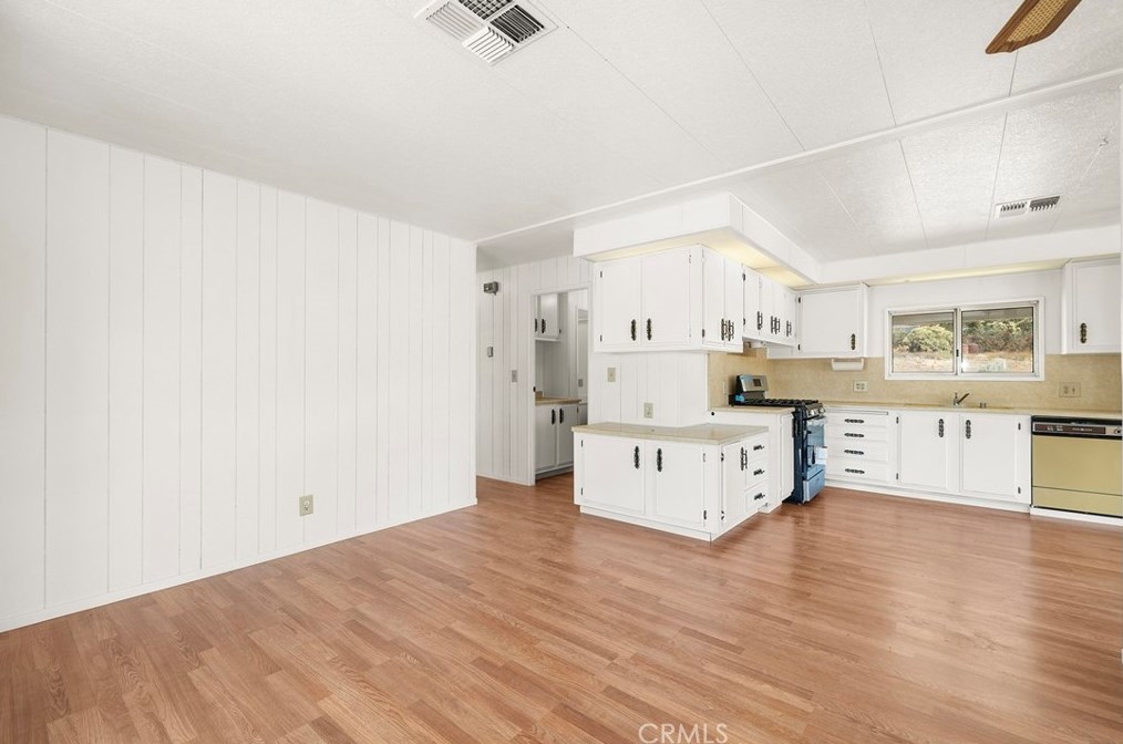 37202 Polliwog Rd, Anza CA  92539-8880 exterior
