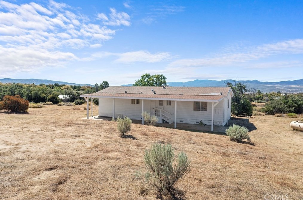 37202 Polliwog Rd, Anza CA  92539-8880 exterior