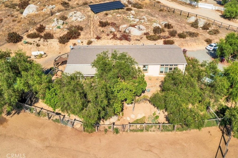 38430 Grn Mdw Rd, Temecula CA 92592-8444 exterior