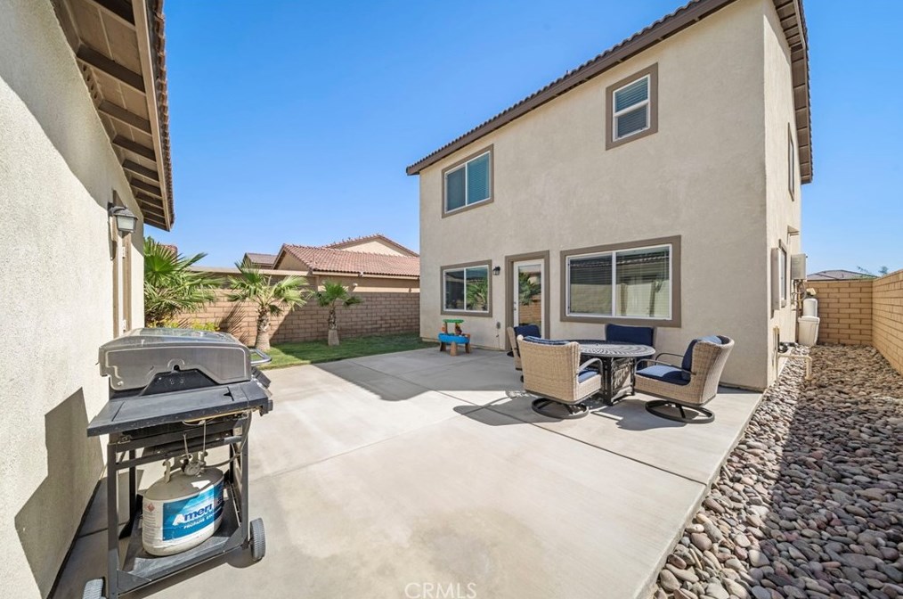 67398 Rio Vista Dr, Cathedral City CA  92234-8629 exterior