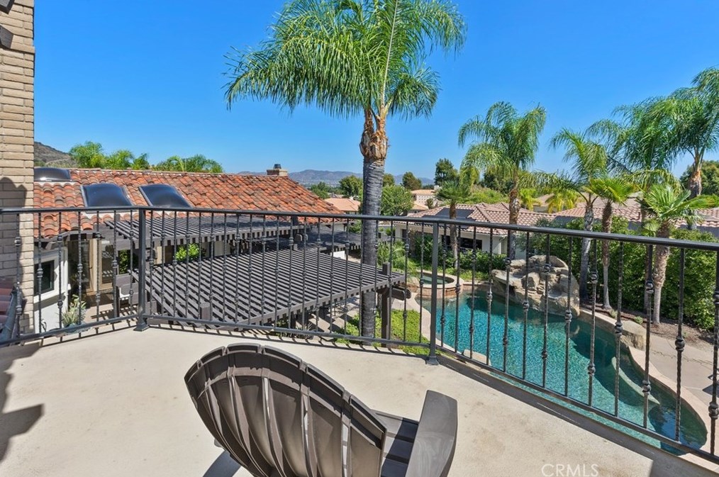 38662 Quail Rdg Dr, Murrieta CA 92562-3065 exterior