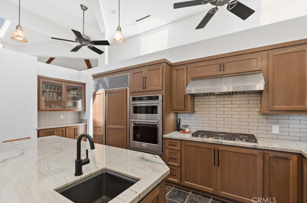 38662 Quail Rdg Dr, Murrieta CA 92562-3065 exterior