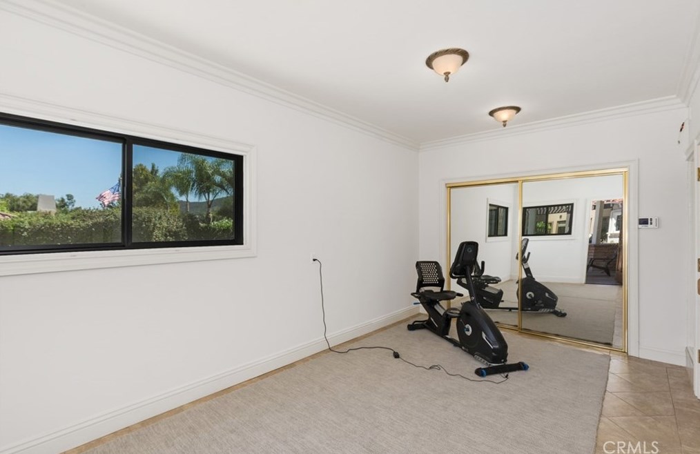 38662 Quail Rdg Dr, Murrieta CA 92562-3065 exterior