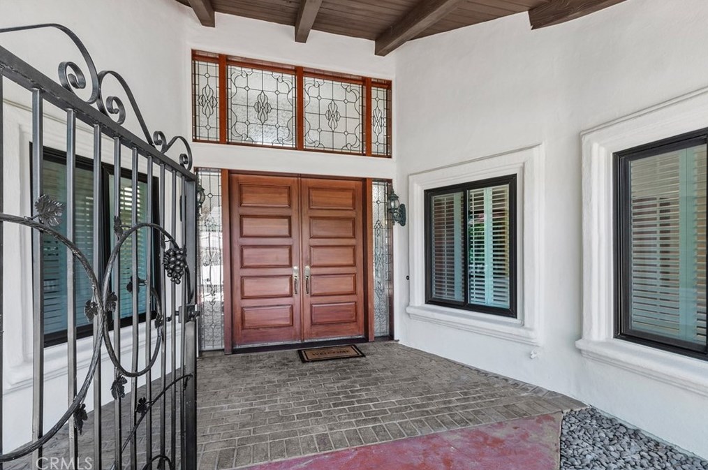 38662 Quail Rdg Dr, Murrieta CA 92562-3065 exterior