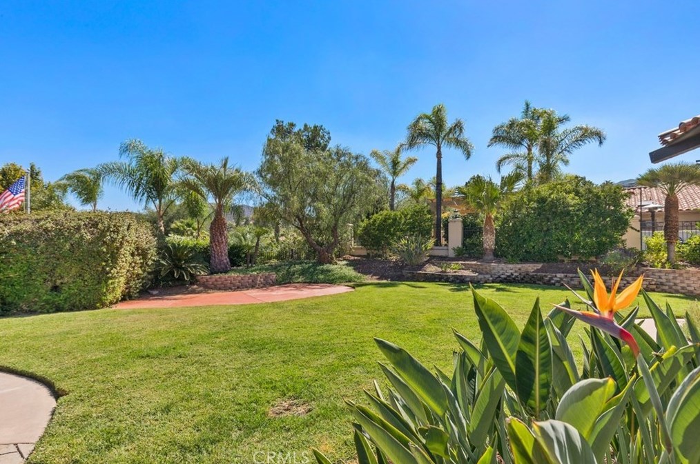 38662 Quail Rdg Dr, Murrieta CA 92562-3065 exterior