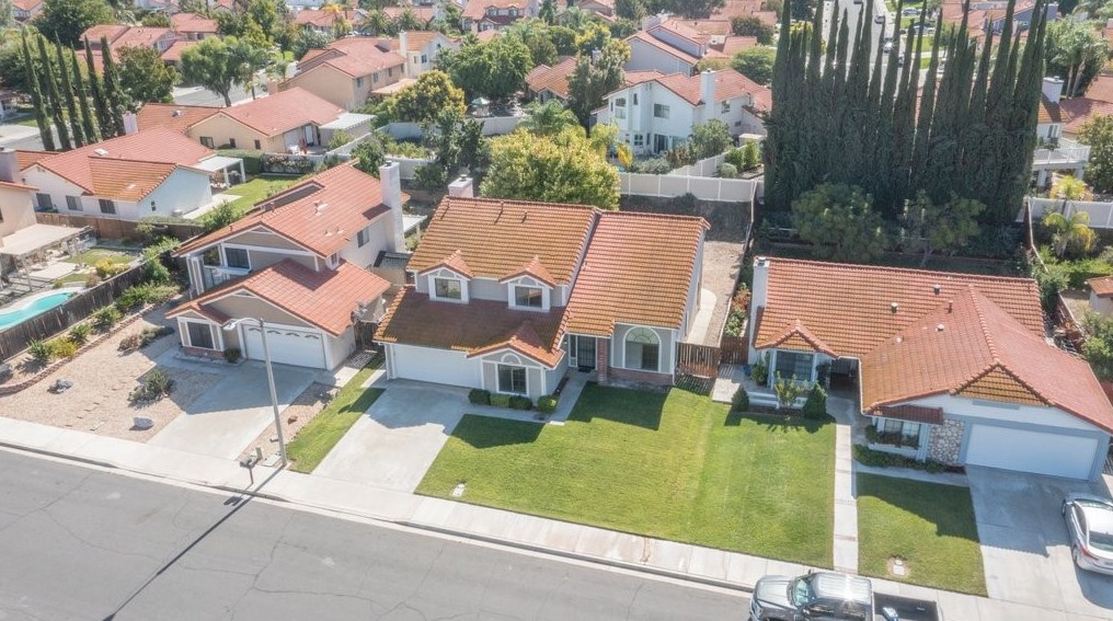 31179 Lahontan St, Temecula CA  92592-5755 exterior