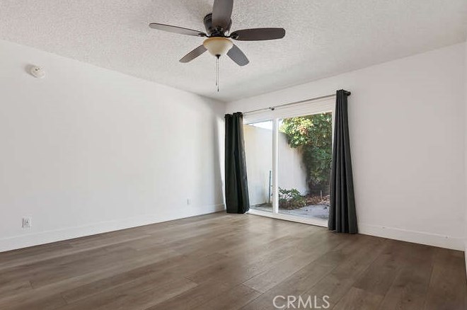 2241 Camilar Dr, Camarillo CA  93010-2060 exterior