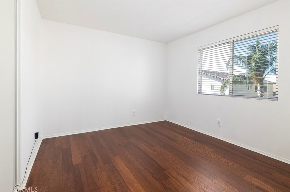 1679 Stoneside Dr, Hemet CA  92545-7003 exterior