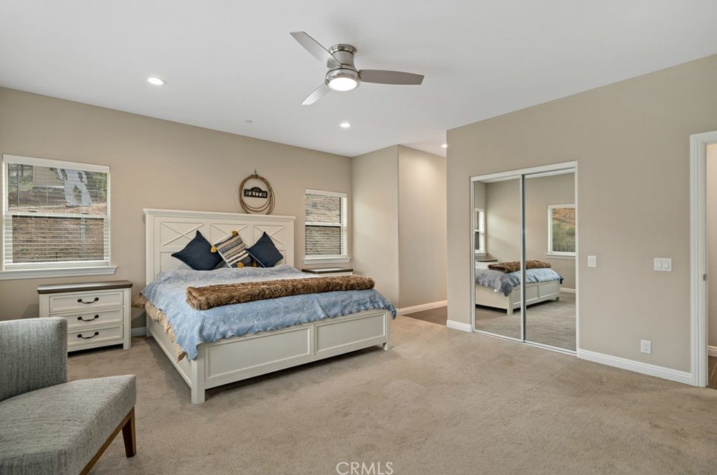 2916 Vista Del Rio, Fallbrook CA  92028-8440 exterior