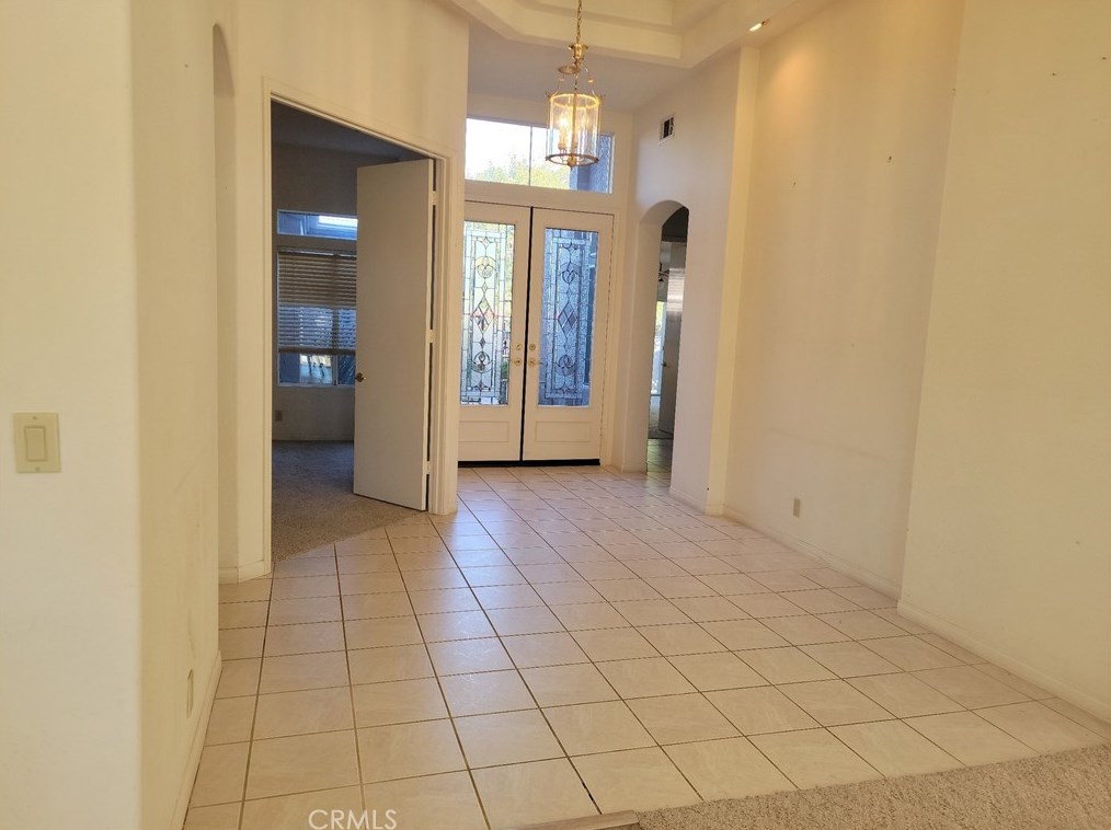 22993 Rosemont Ct, Murrieta CA  92562-3075 exterior