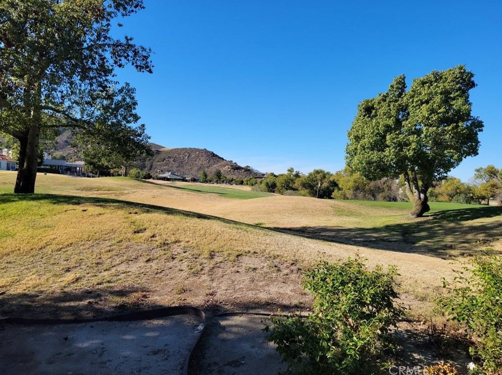 22993 Rosemont Ct, Murrieta CA  92562-3075 exterior