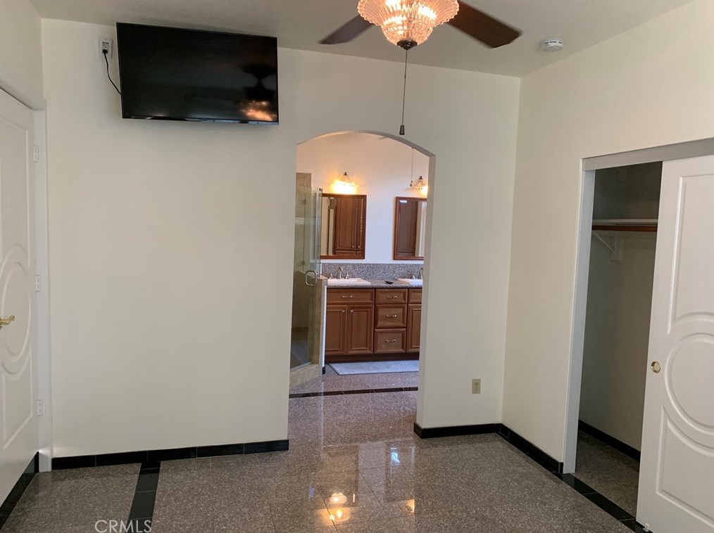 39780 Nottinghill Rd, Murrieta CA  92563-5553 exterior