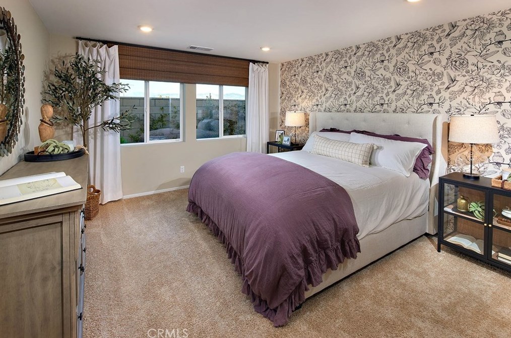 28345 Cats Claw Dr, Winchester CA  92596-8248 exterior