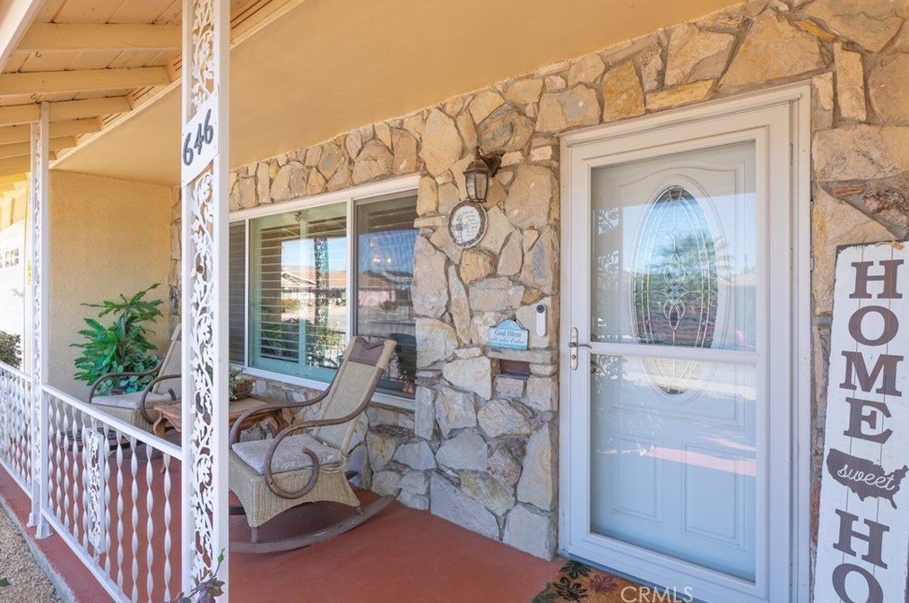 646 Rainier Way, Hemet CA  92543-5827 exterior