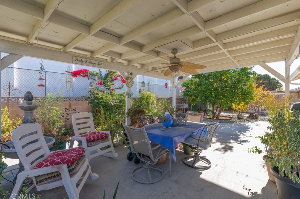 646 Rainier Way, Hemet CA  92543-5827 exterior