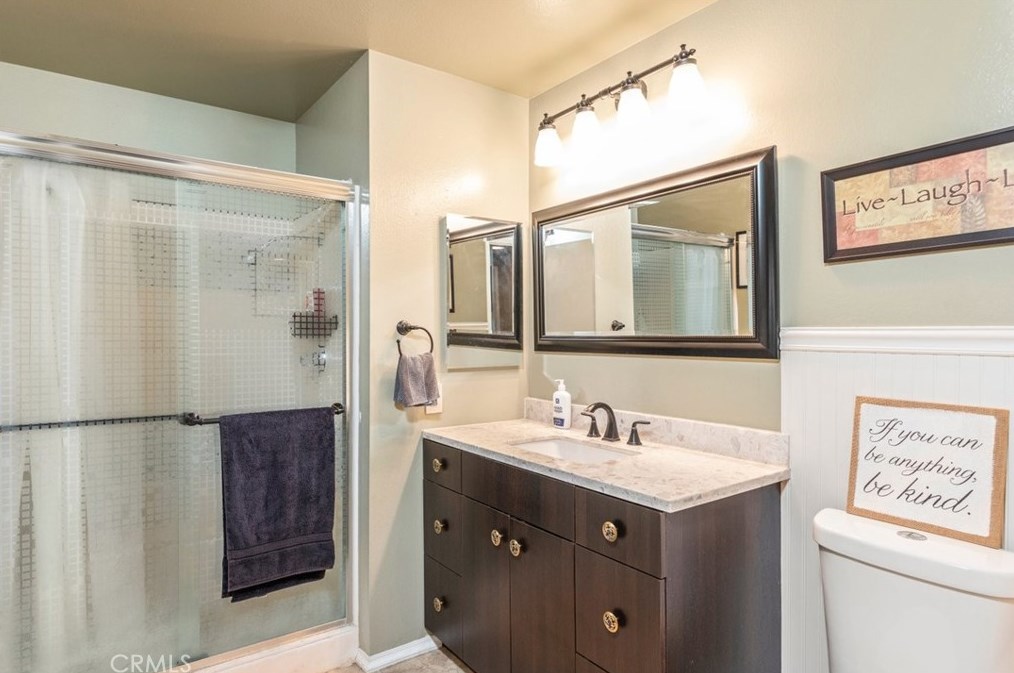 646 Rainier Way, Hemet CA  92543-5827 exterior