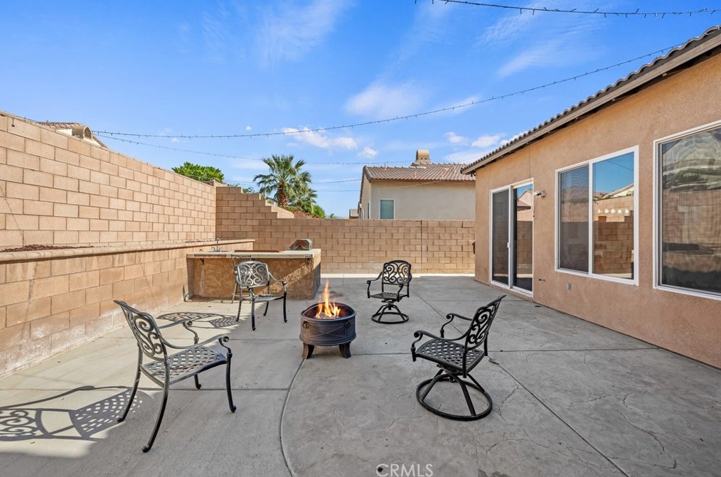 84076 Olona Ct, Indio CA  92203-2967 exterior
