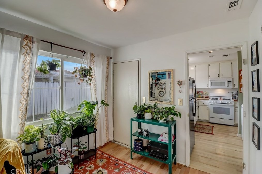 25661 Felicia Ave, Menifee CA  92586-2384 exterior