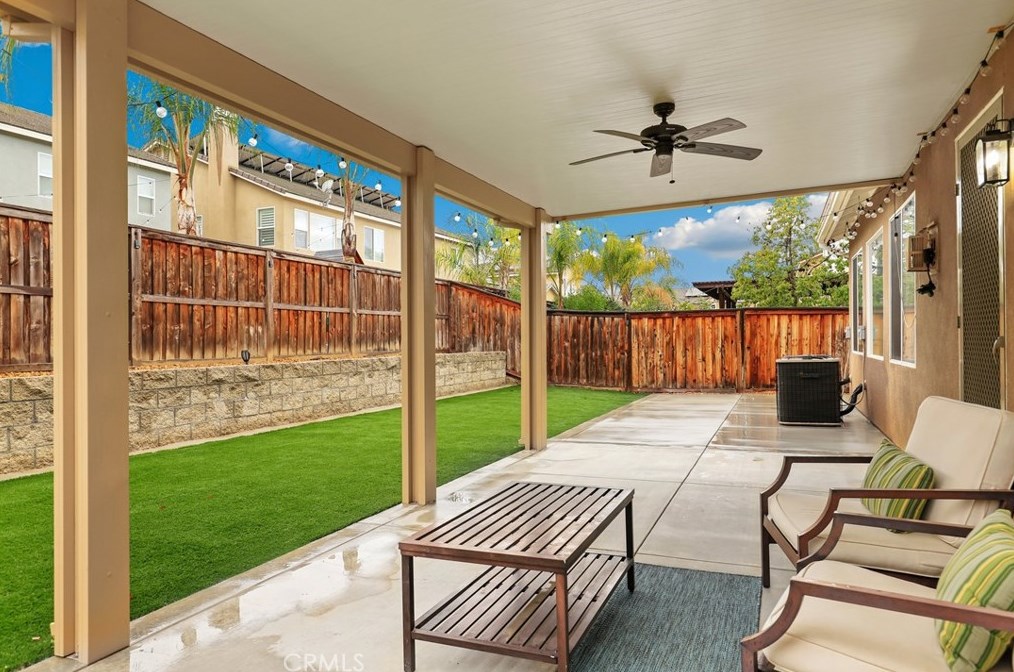 32417 Apricot Tree Rd, Winchester CA  92596-8672 exterior