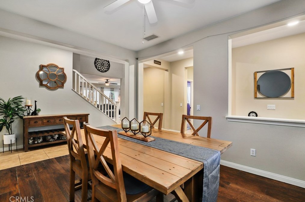 32417 Apricot Tree Rd, Winchester CA  92596-8672 exterior