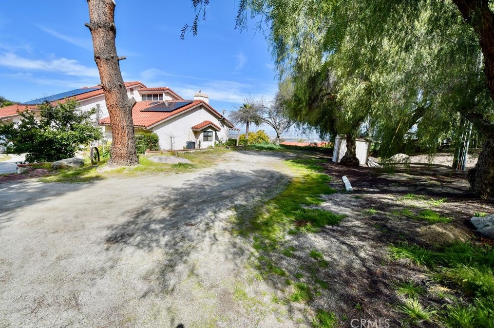 27735 Pachea Trl, Hemet CA  92544-8161 exterior