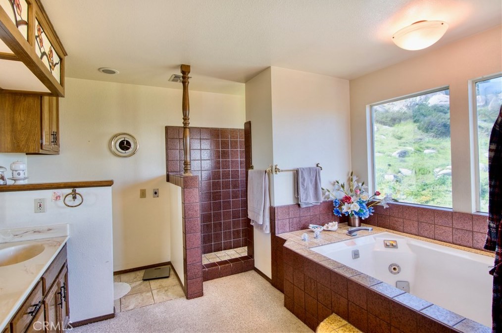 27735 Pachea Trl, Hemet CA  92544-8161 exterior