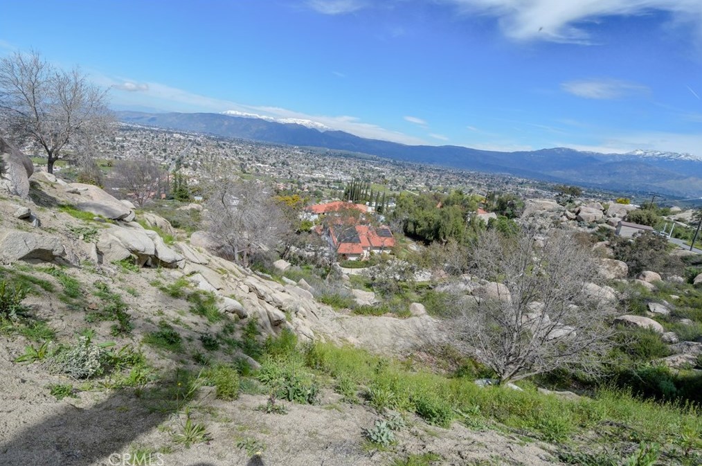 27735 Pachea Trl, Hemet CA  92544-8161 exterior