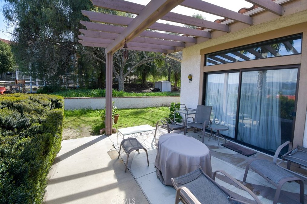 27735 Pachea Trl, Hemet CA  92544-8161 exterior