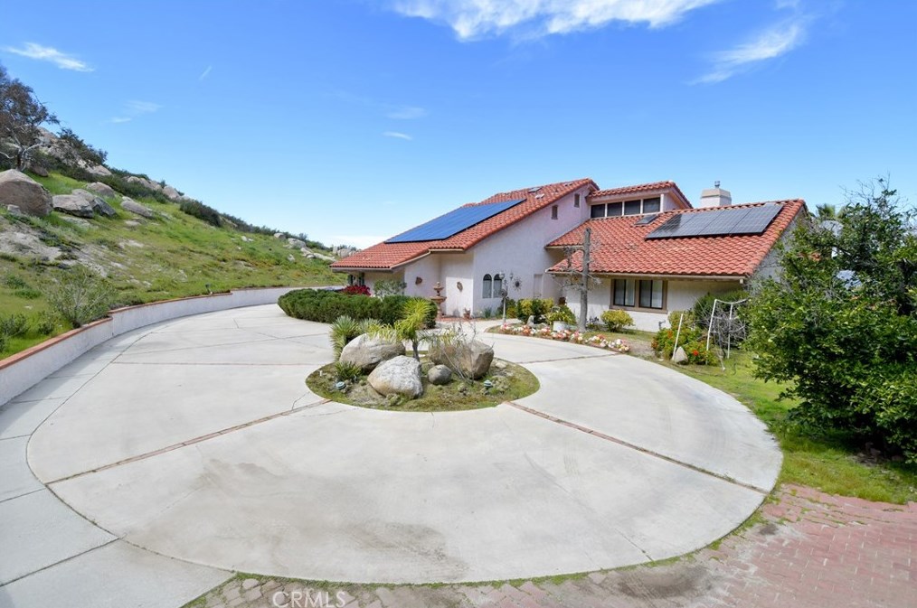 27735 Pachea Trl, Hemet CA  92544-8161 exterior