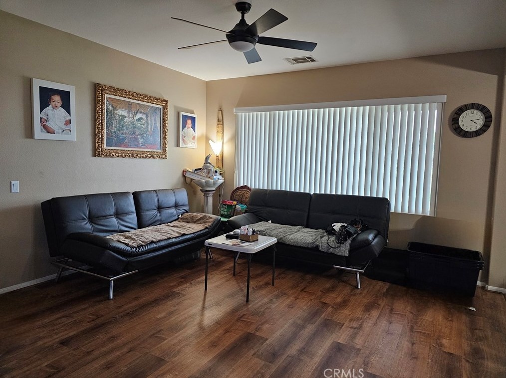 11836 Skylark St, Desert Hot Springs CA  92240-2028 exterior