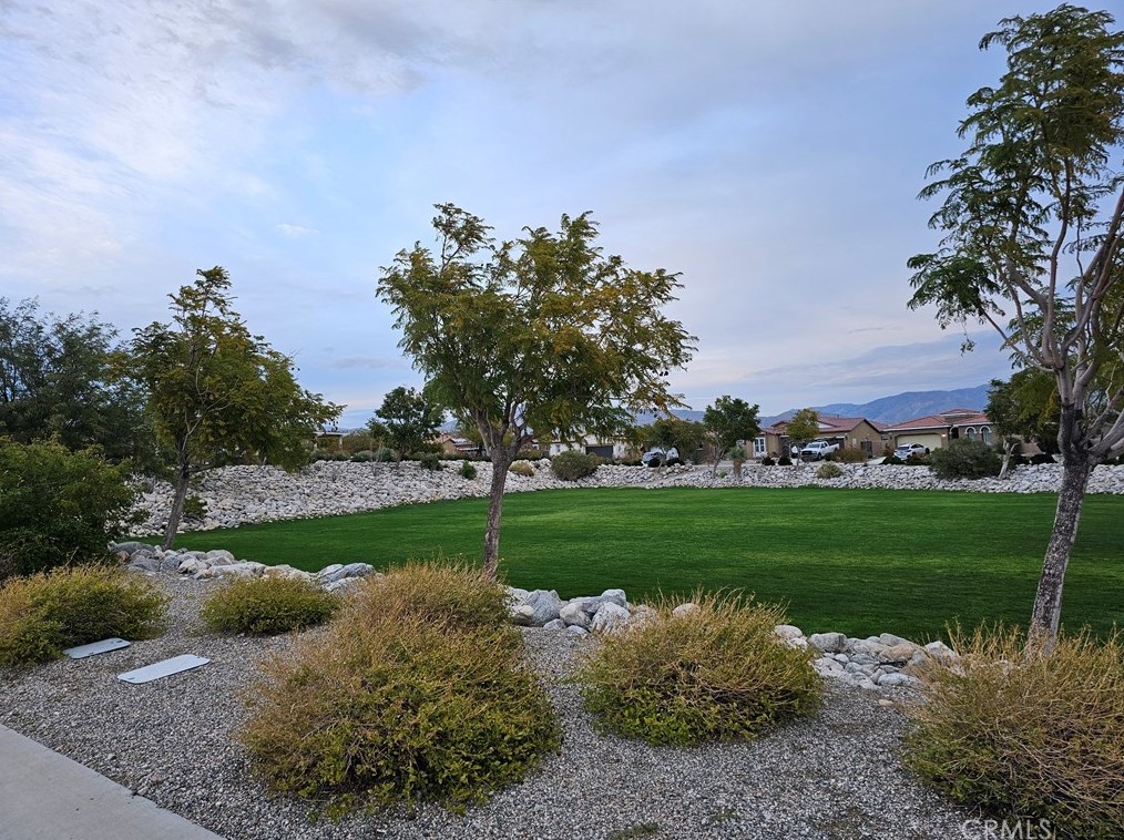 11836 Skylark St, Desert Hot Springs CA  92240-2028 exterior