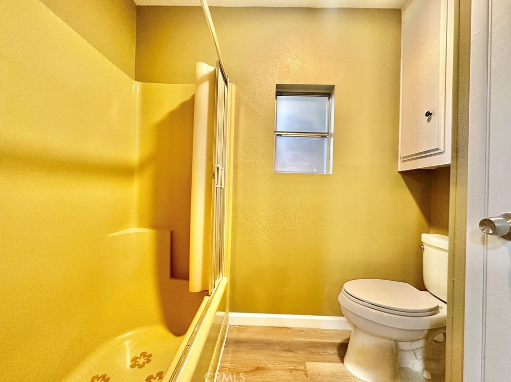 608 De Soto Dr, Hemet CA  92543-2649 exterior