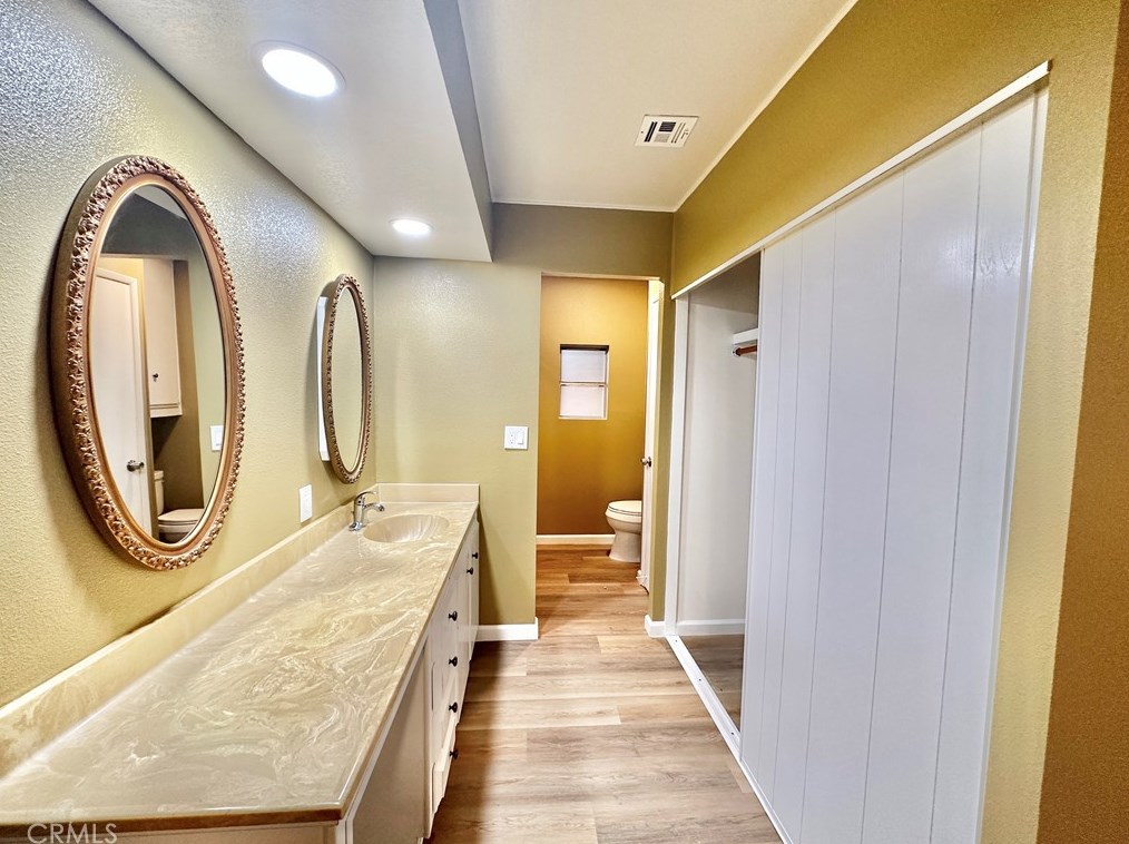 608 De Soto Dr, Hemet CA  92543-2649 exterior