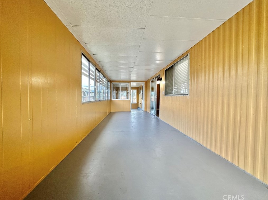 608 De Soto Dr, Hemet CA  92543-2649 exterior