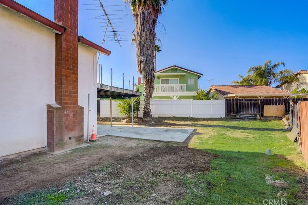 128 Appletree Dr, Perris CA  92571-2792 exterior
