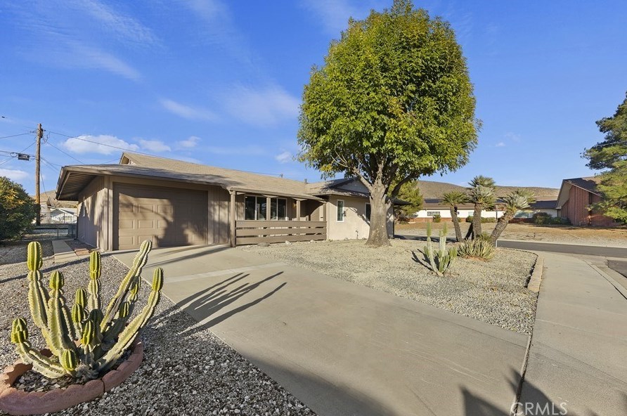 30120 Thornhill Dr, Menifee CA  92586-3288 exterior