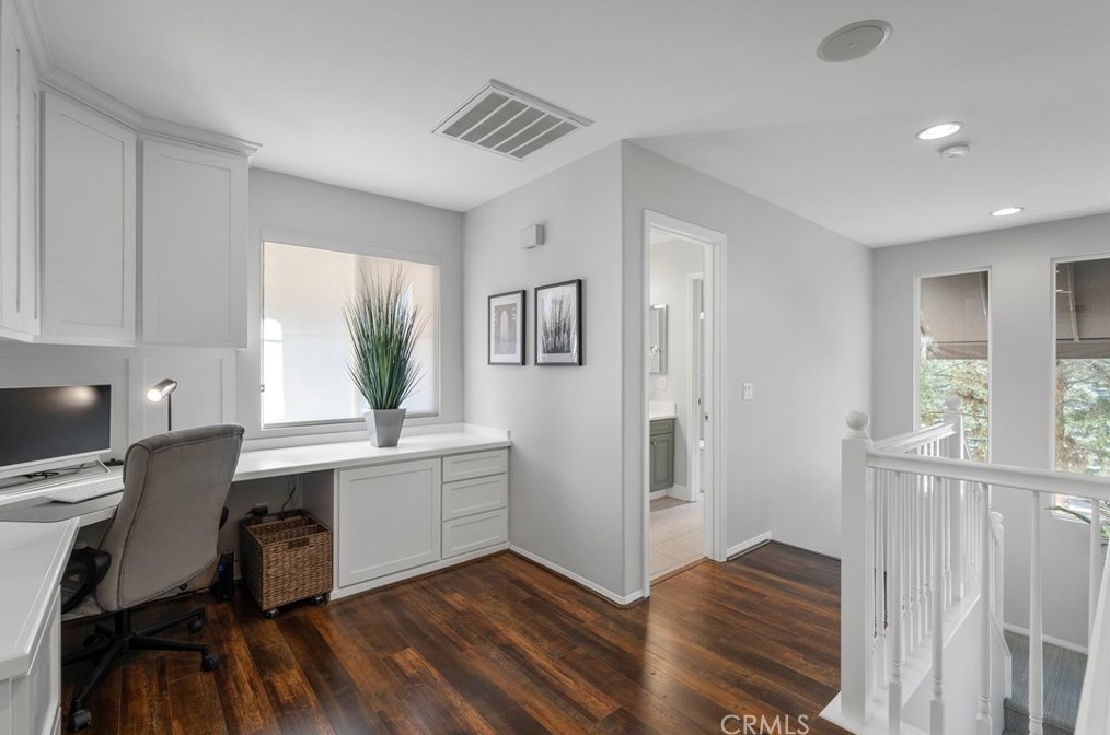 26536 Mahonia Way, Murrieta CA  92562-4485 exterior