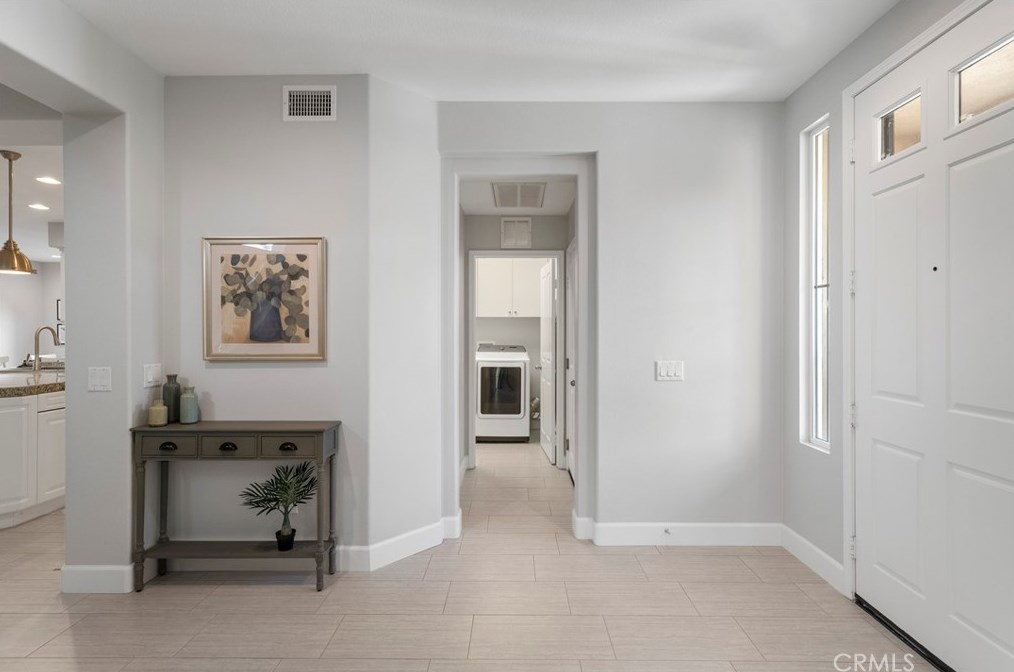 26536 Mahonia Way, Murrieta CA  92562-4485 exterior