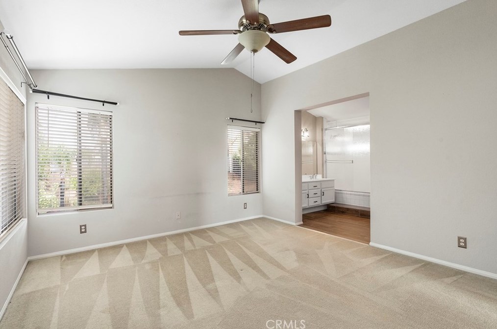 24322 Saradella Ct, Murrieta CA  92562-4062 exterior